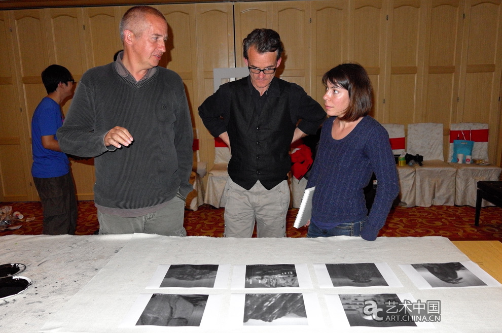 第二屆中外藝術家黃山對話--文化中國夢,第二屆中外藝術家黃山對話,文化中國夢,第二屆,中外藝術家黃山對話,中外藝術家黃山寫生,藝術中國寫生,藝術中國活動